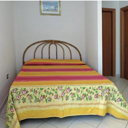 Apartment Monolocale B11 *